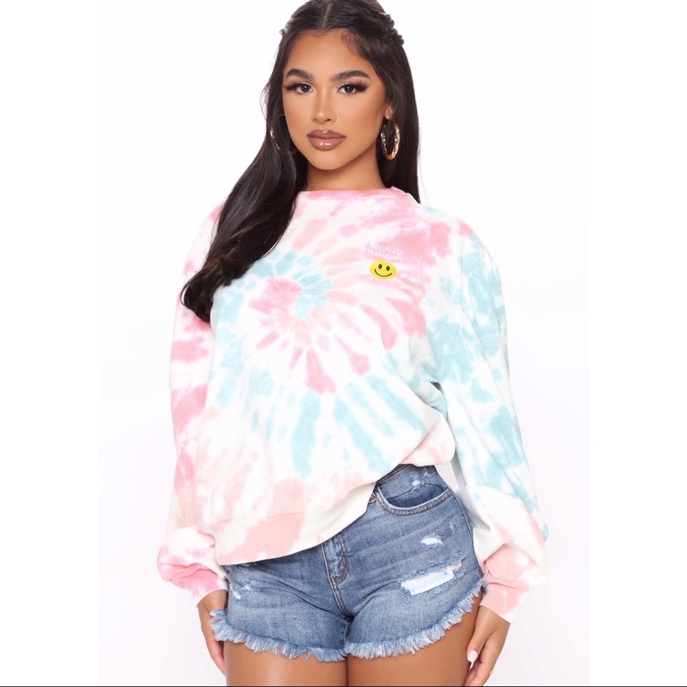 NWT Fashion Nova Keep That Smile Tie Dye Sweatshirt